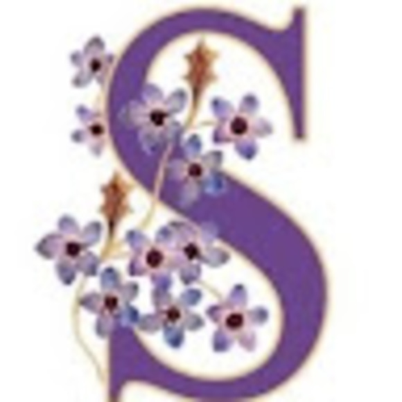 Meet your Posher, Amanda - Picture 1 of 1